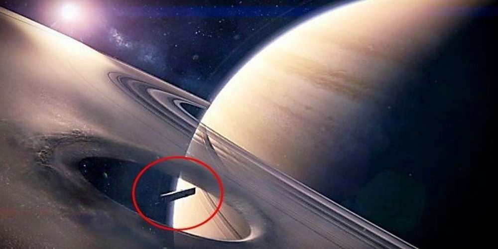 descoperite nave extraterestre intre inelele lui Saturn